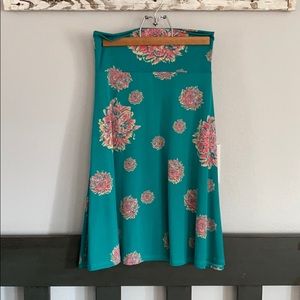 Lularoe skirt